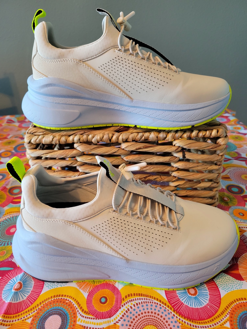 Clove Women's Forte Sneakers Shoes Sand / Light Blue Women's 10.5 Men's 9